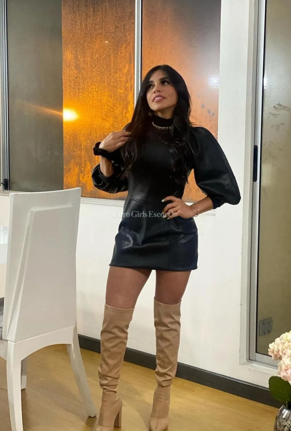 Luna escort Bogotá